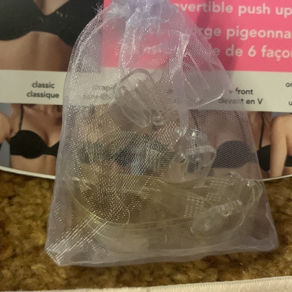 Light Pink George 6 Way Convertible bra clear plastic straps included - Picture 4 of 7